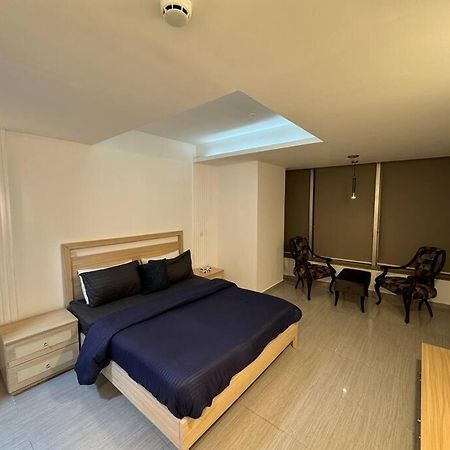 이슬라마바드 Citylights 2Bhk At Centaurus High Floor,Xbox 아파트 외부 사진