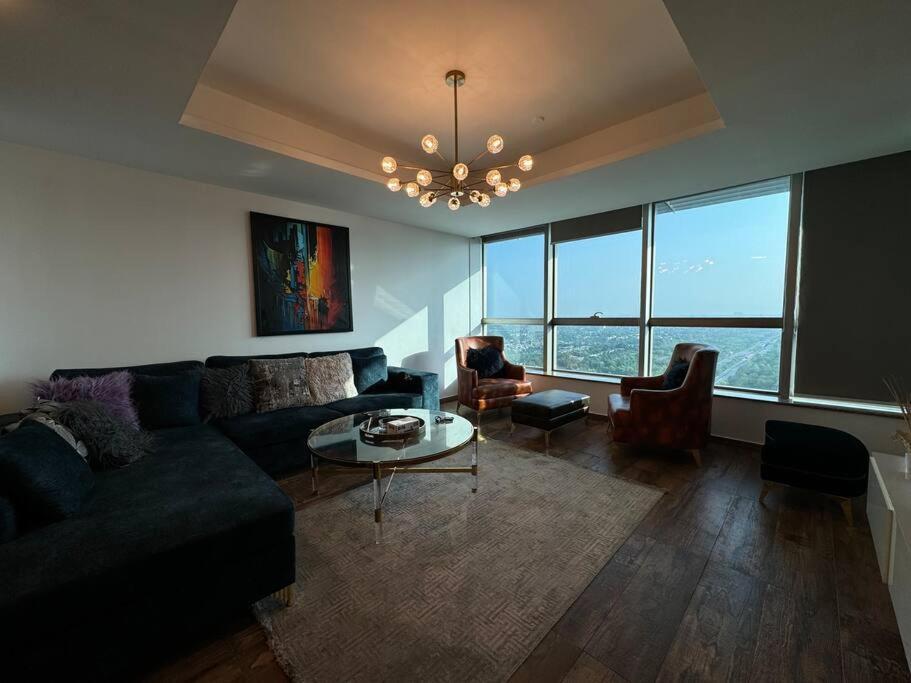 이슬라마바드 Citylights 2Bhk At Centaurus High Floor,Xbox 아파트 외부 사진